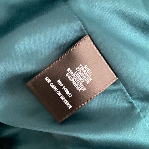 Torrid NWT Botanical Garden Teal Blue Velvet Moto Jacket - Picture 12 of 14